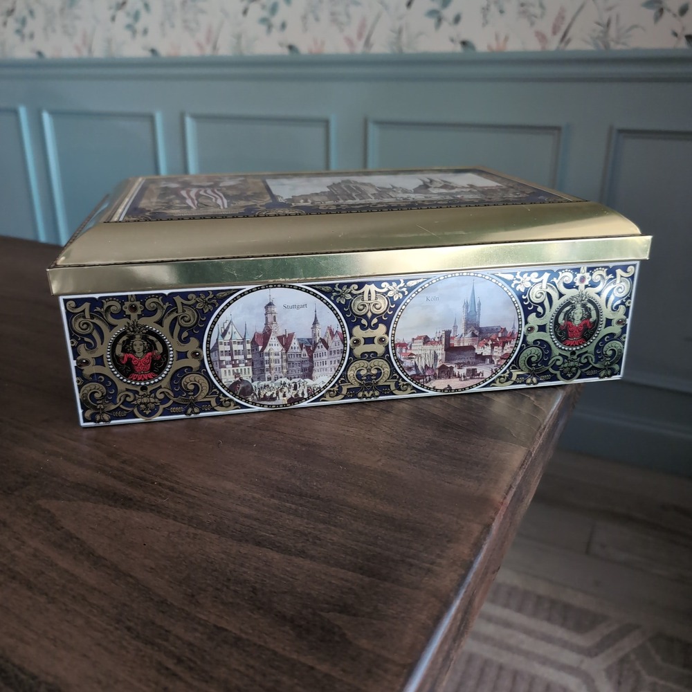 Vintage 1998 Henry Lambertz German Cookie Tin Large Hinged Scenic Storage Box - Picture 2 of 10